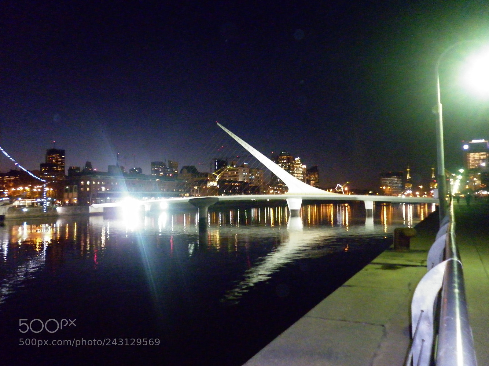 Panasonic DMC-F3 sample photo. Puente de la mujer photography