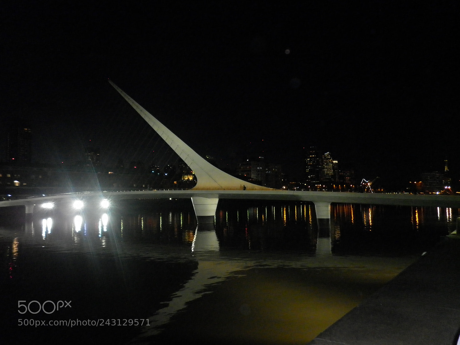 Panasonic DMC-F3 sample photo. Puente de la mujer photography