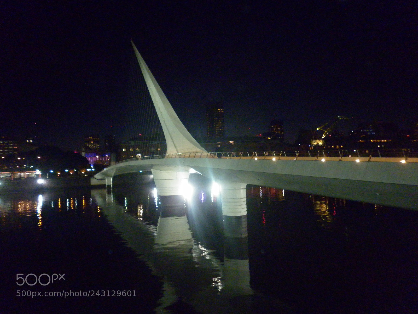 Panasonic DMC-F3 sample photo. Puente de la mujer photography