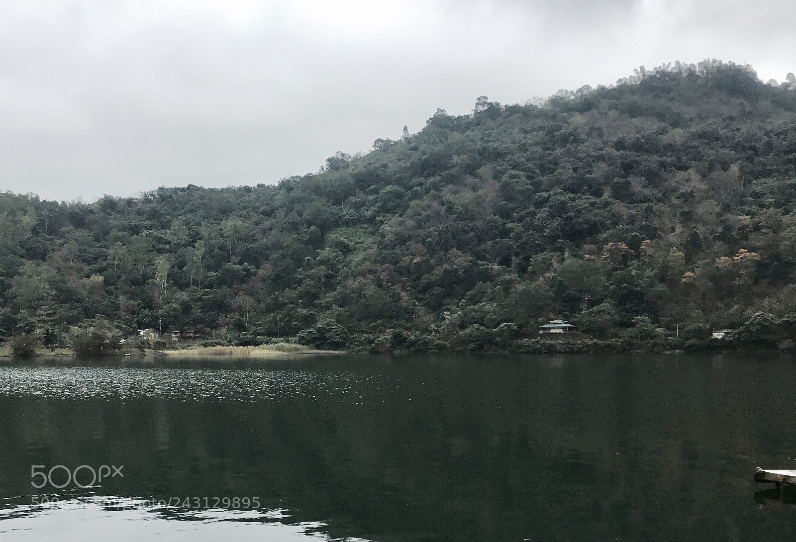 Apple iPad sample photo. Lakeside cabin photography
