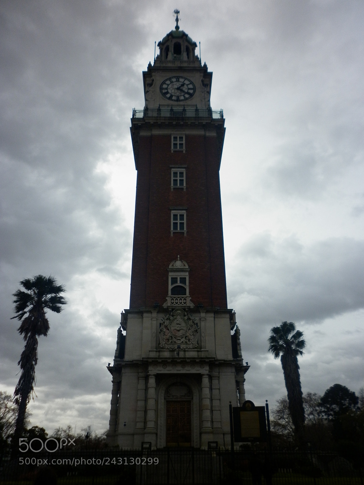 Panasonic DMC-F3 sample photo. Torre monumental photography
