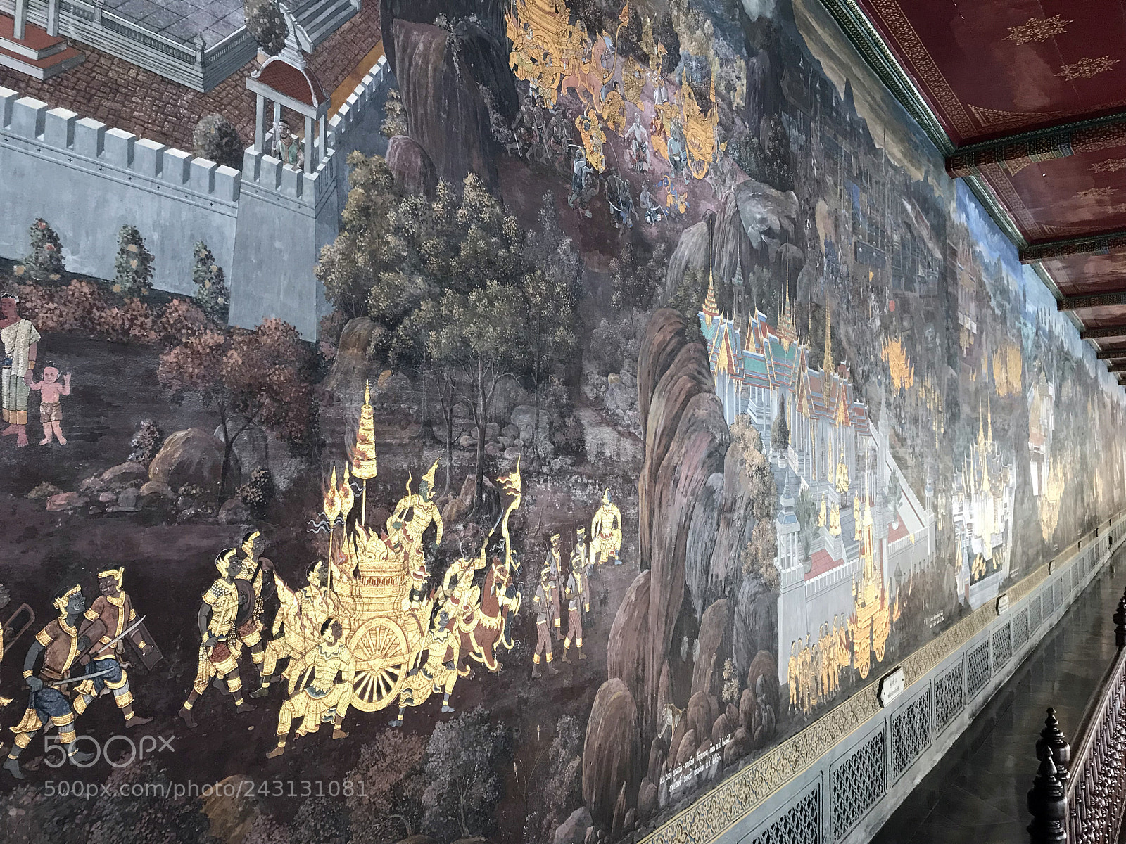 Apple iPhone 7 sample photo. Ramakian murals, wat phra photography