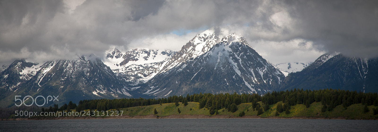 Canon EOS 5D sample photo. Cloud splitters photography