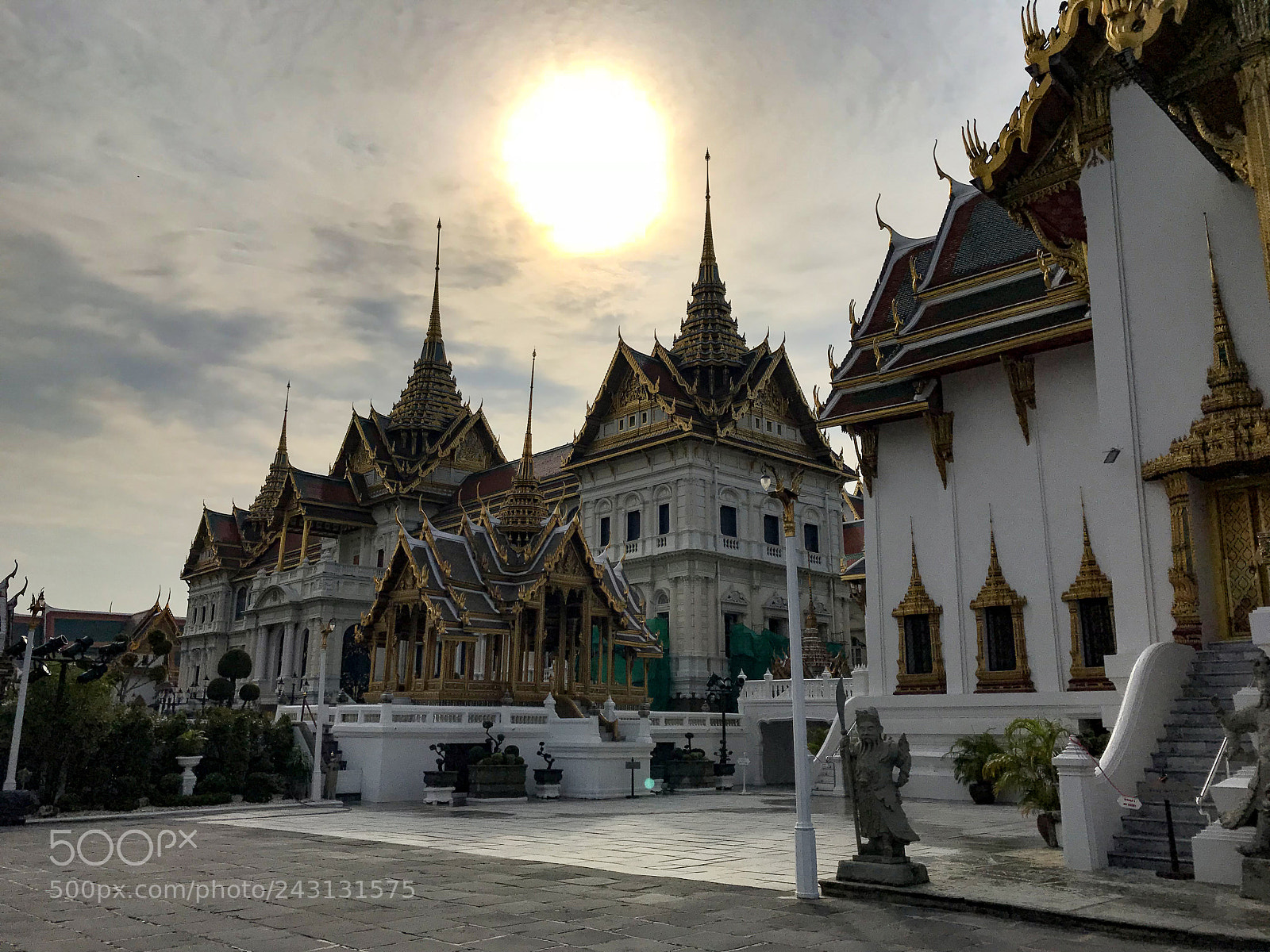 Apple iPhone 7 sample photo. The grand palace photography