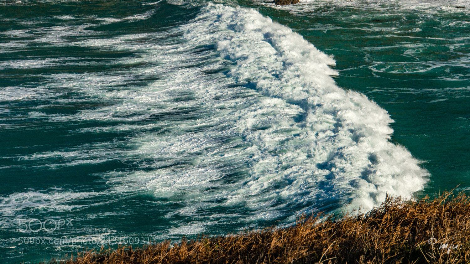 Sony Alpha NEX-6 sample photo. Waves photography