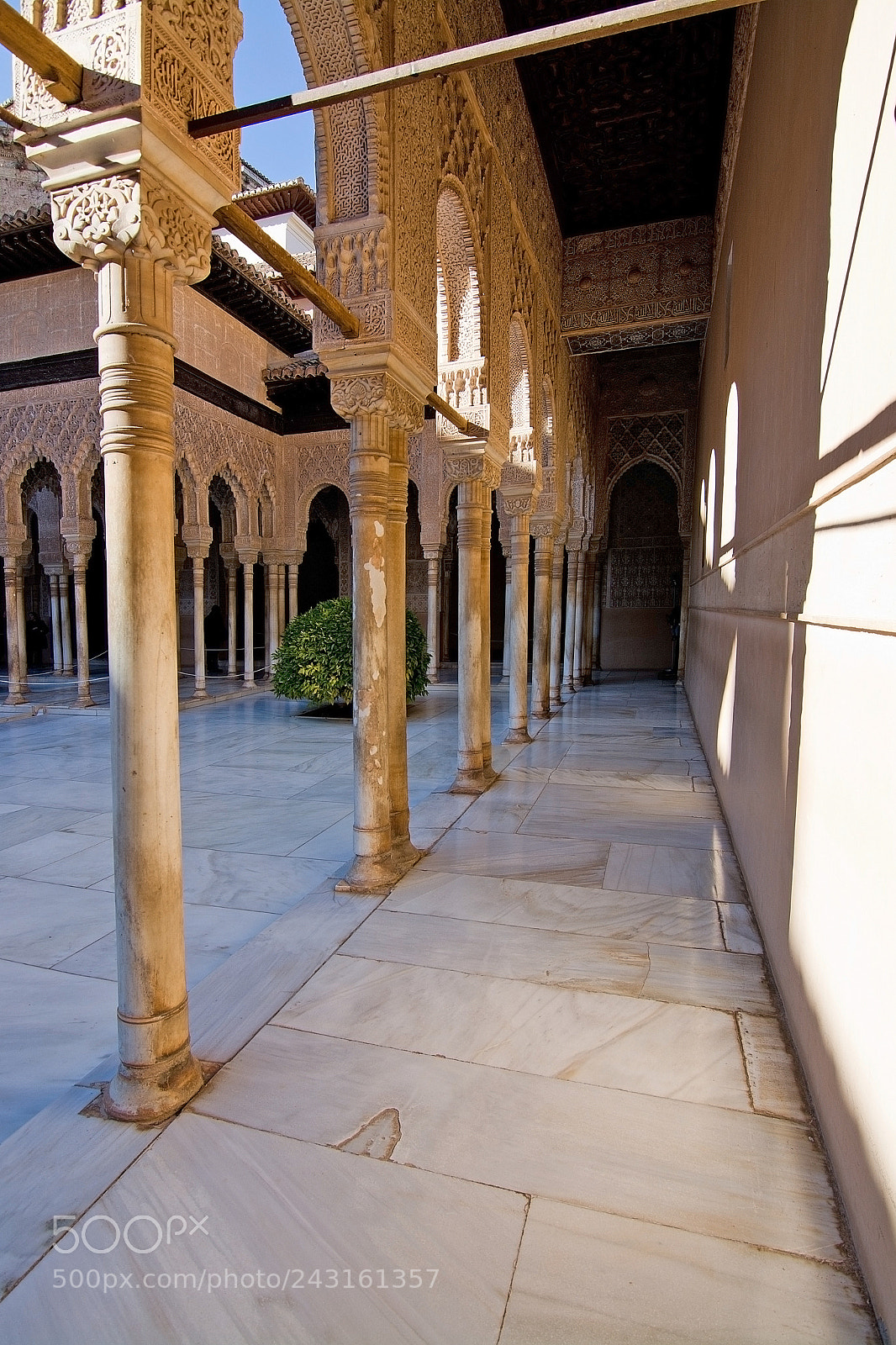 Nikon D7100 sample photo. Alhambra interior details photography