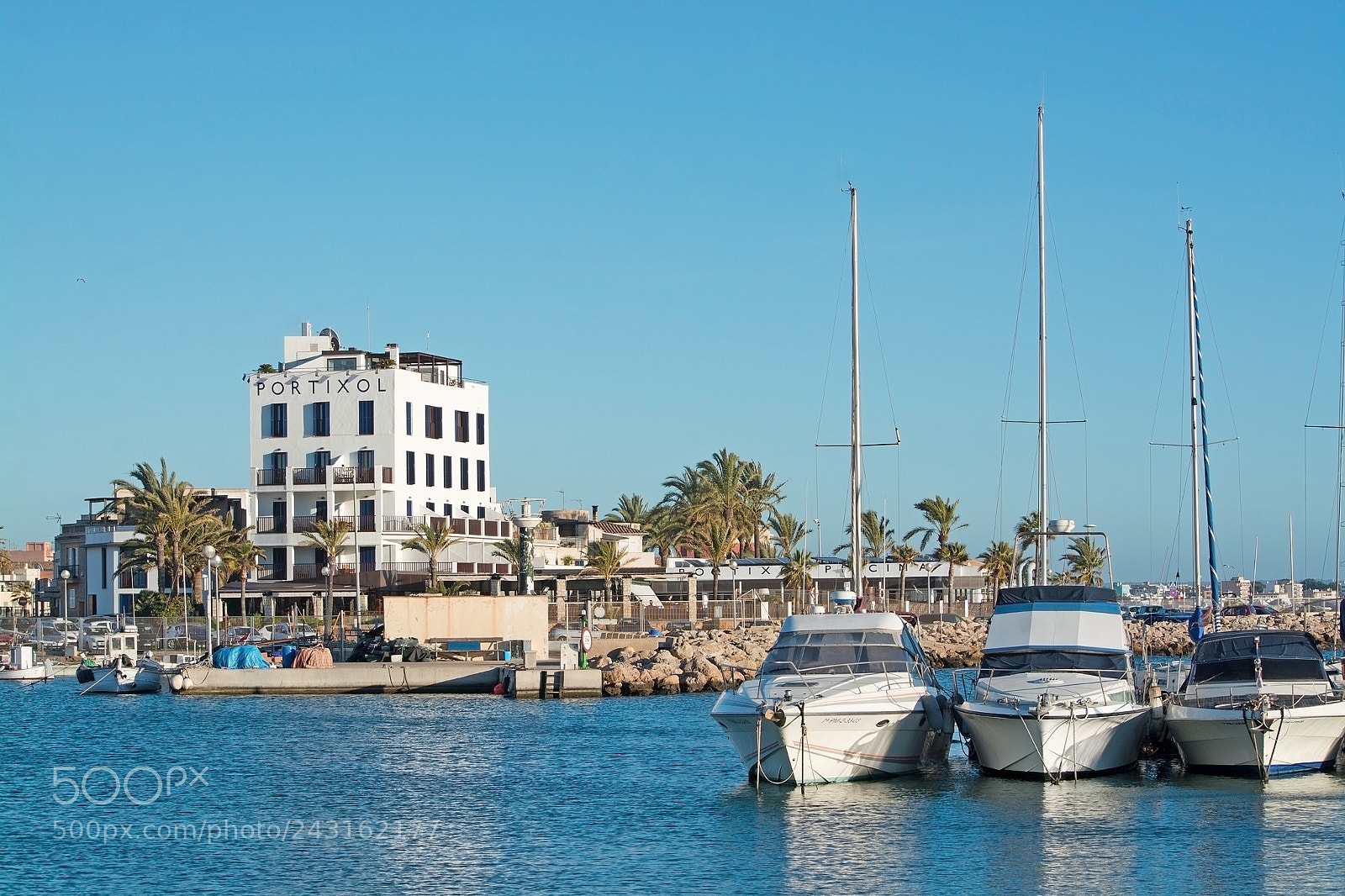 Nikon D7100 sample photo. Portixol marina moored boats photography