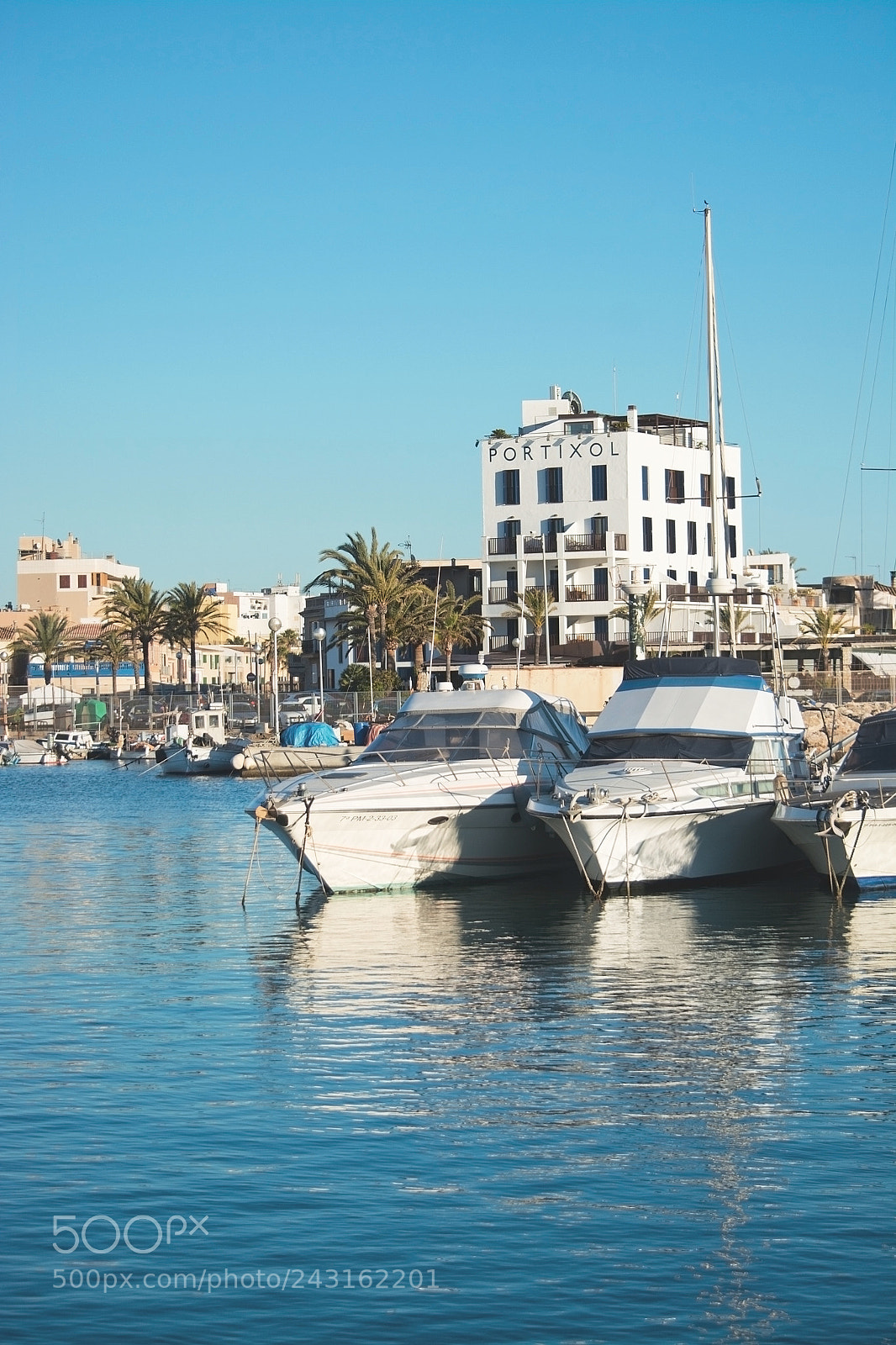 Nikon D7100 sample photo. Portixol marina moored boats photography