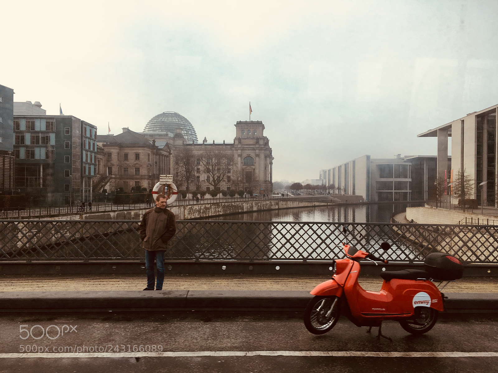 Apple iPhone 6s sample photo. Berlin photography