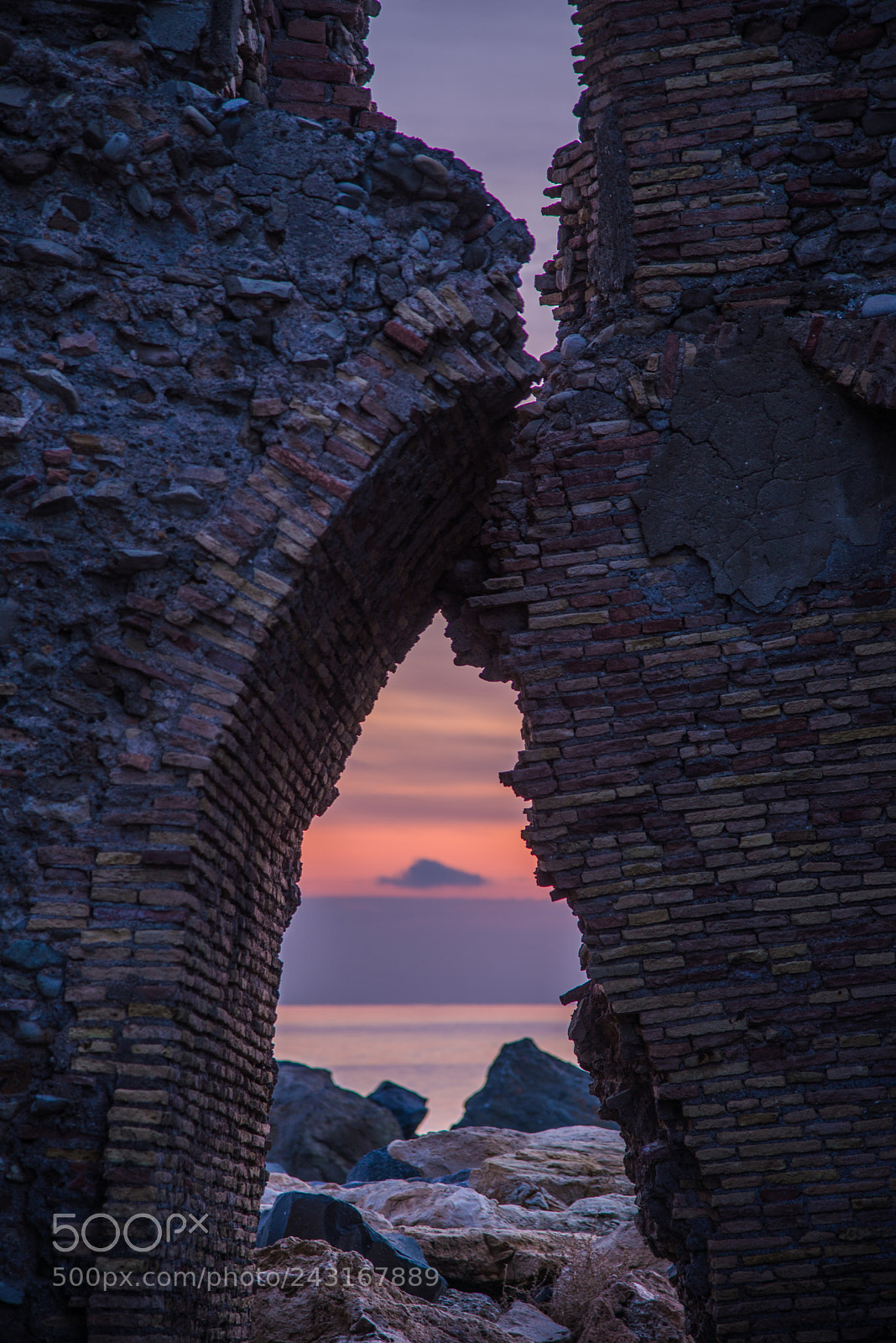 Nikon D610 sample photo. Tramonto visto dal rudere photography