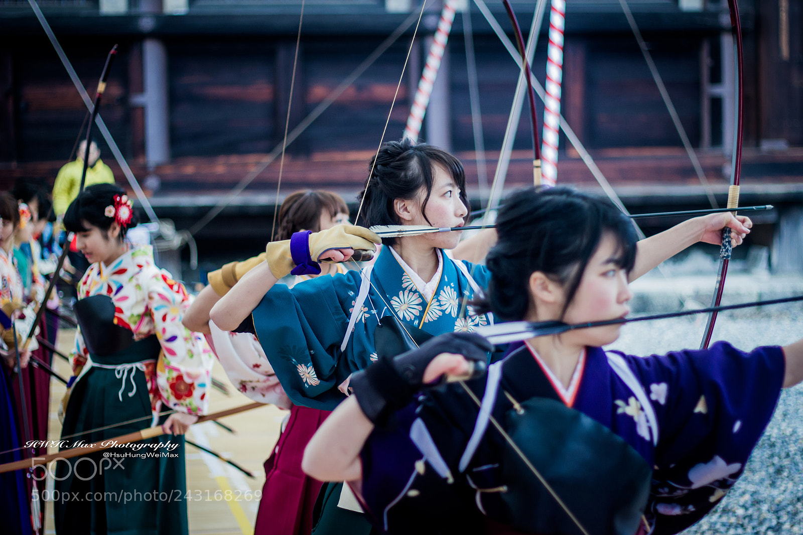 Canon EOS 550D (EOS Rebel T2i / EOS Kiss X4) sample photo. 三十三間堂 通し矢 photography