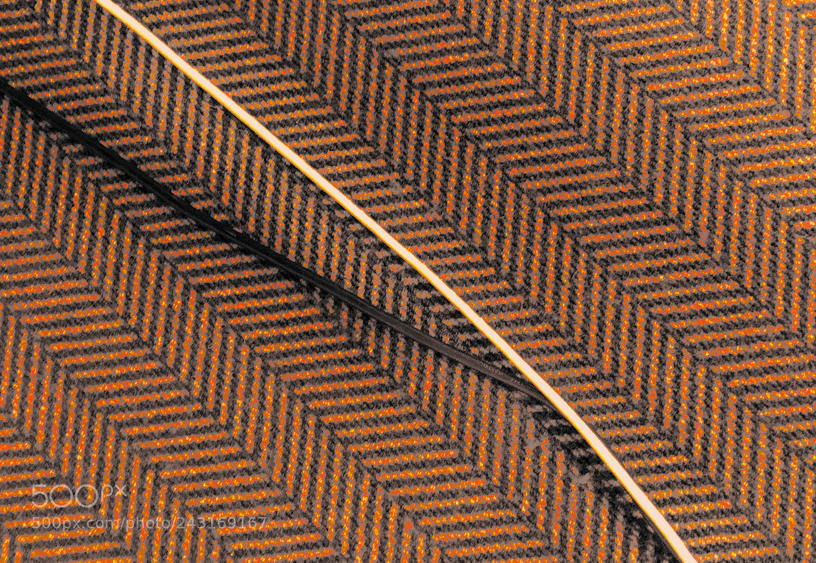 Apple iPhone 8 Plus sample photo. Lines on pattern photography