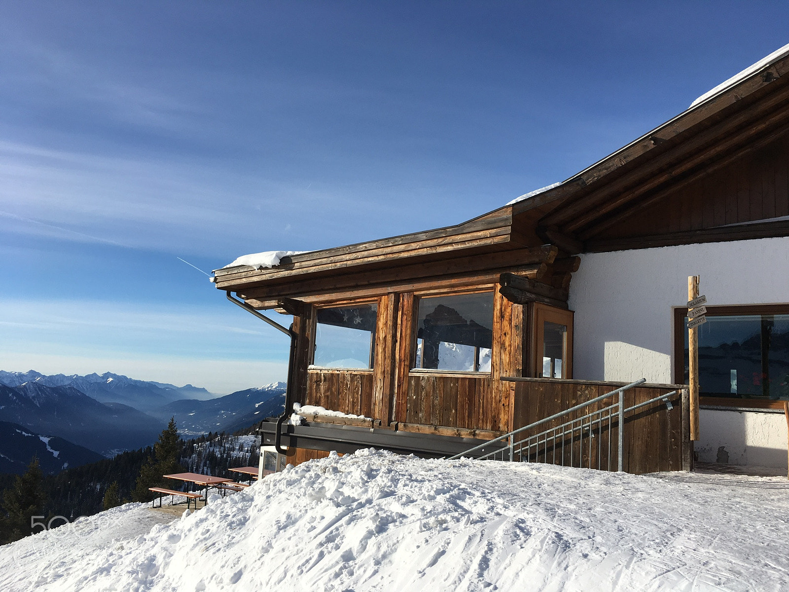 Apple iPhone 6s sample photo. Neve e cielo...... rifugio photography
