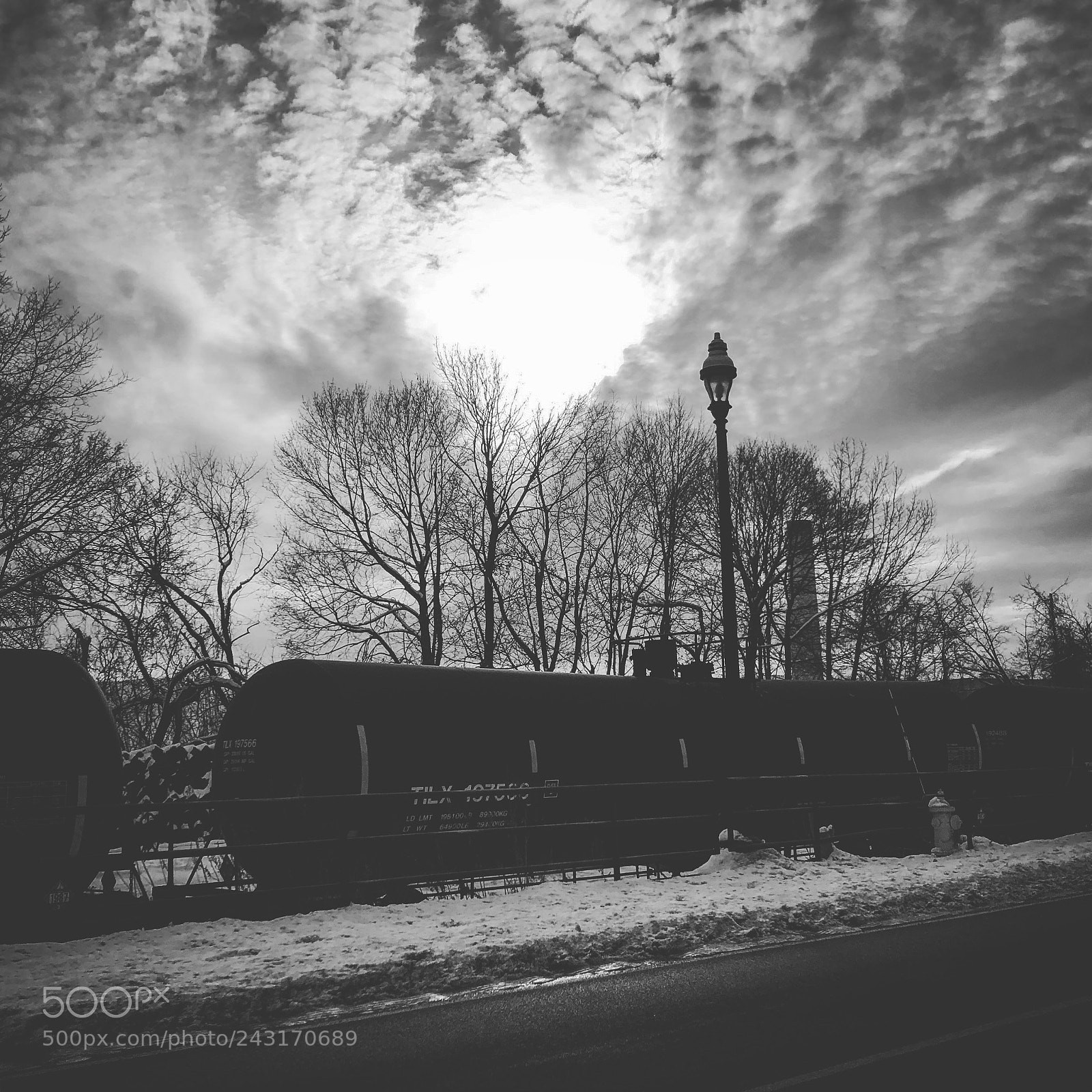 Apple iPhone 8 sample photo. Metro north railroad. ny photography