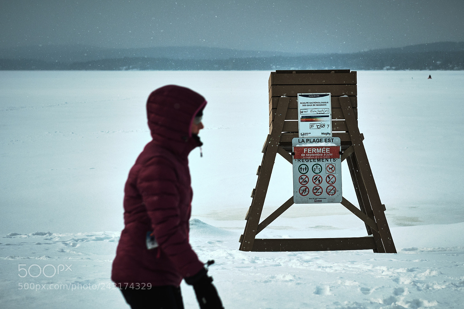 Fujifilm X-T2 sample photo. Lifeguard chair photography
