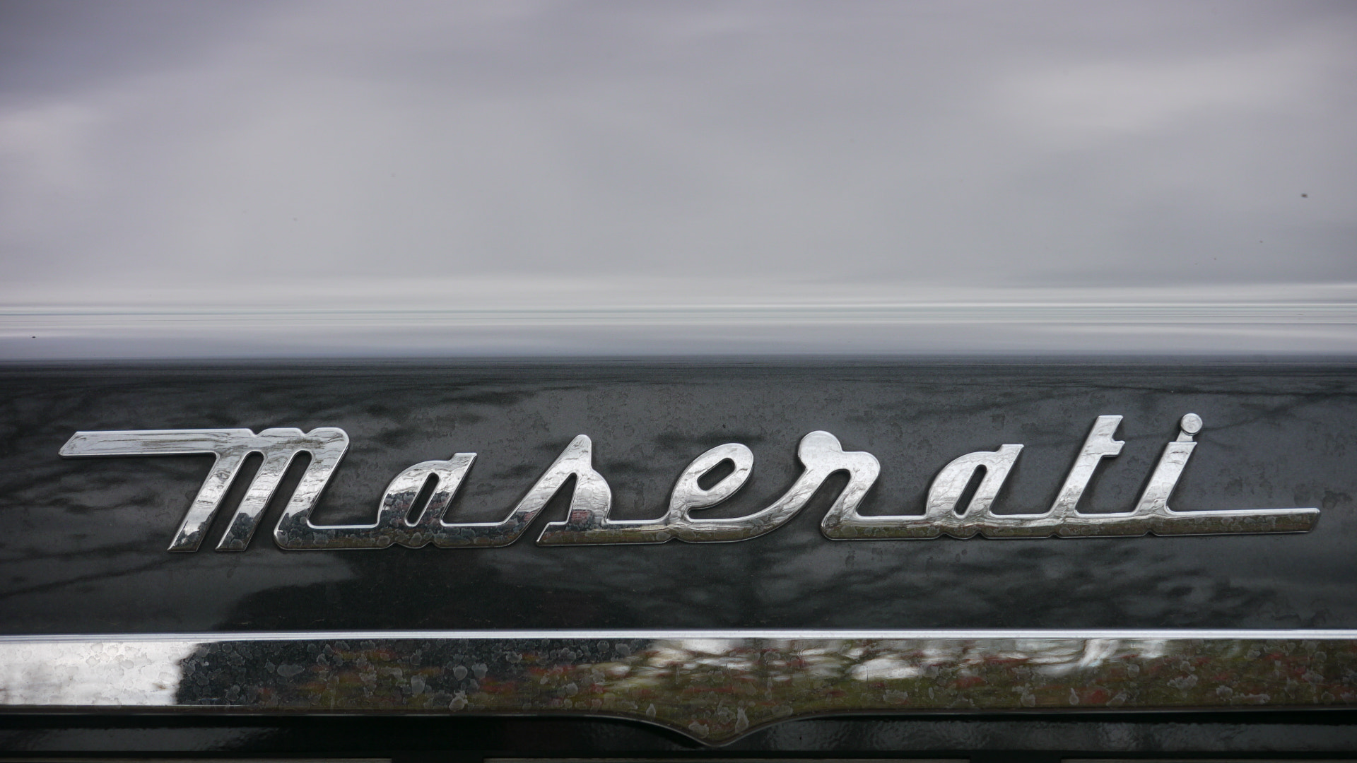 Panasonic Lumix DMC-GH1 sample photo. Maserati lettering photography