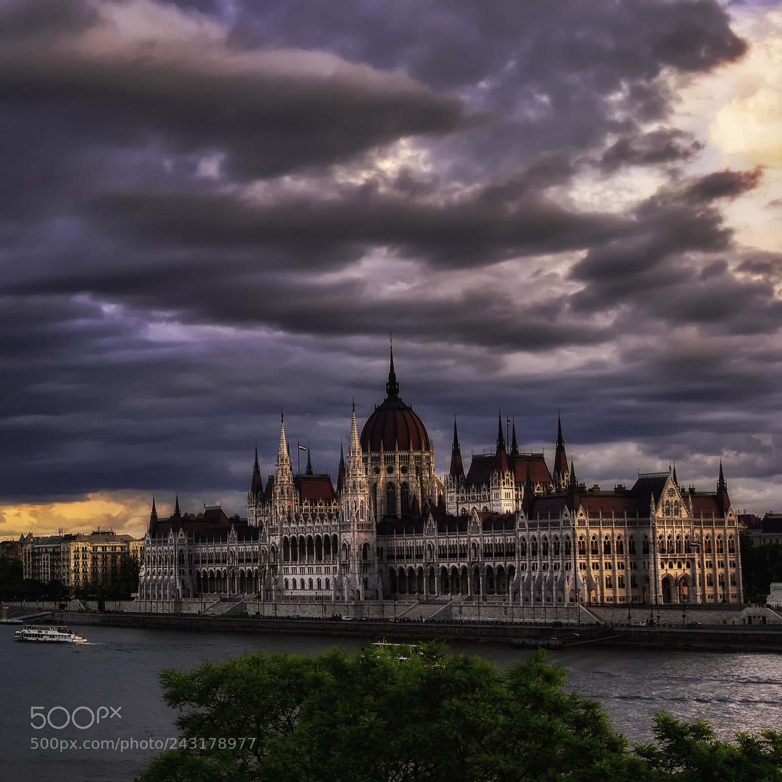 Nikon D7200 sample photo. Parliament in budapest photography