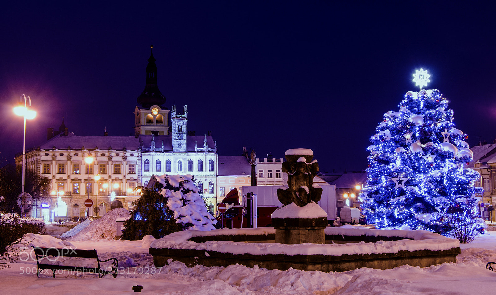 Nikon D5100 sample photo. Christmas town photography