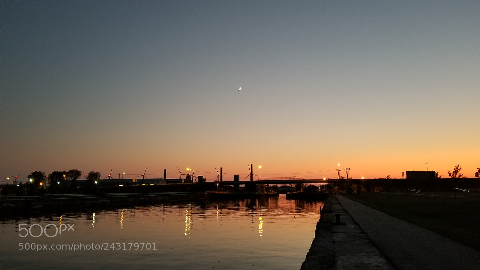 Samsung Galaxy S8 sample photo. Sunset by the waterfront photography