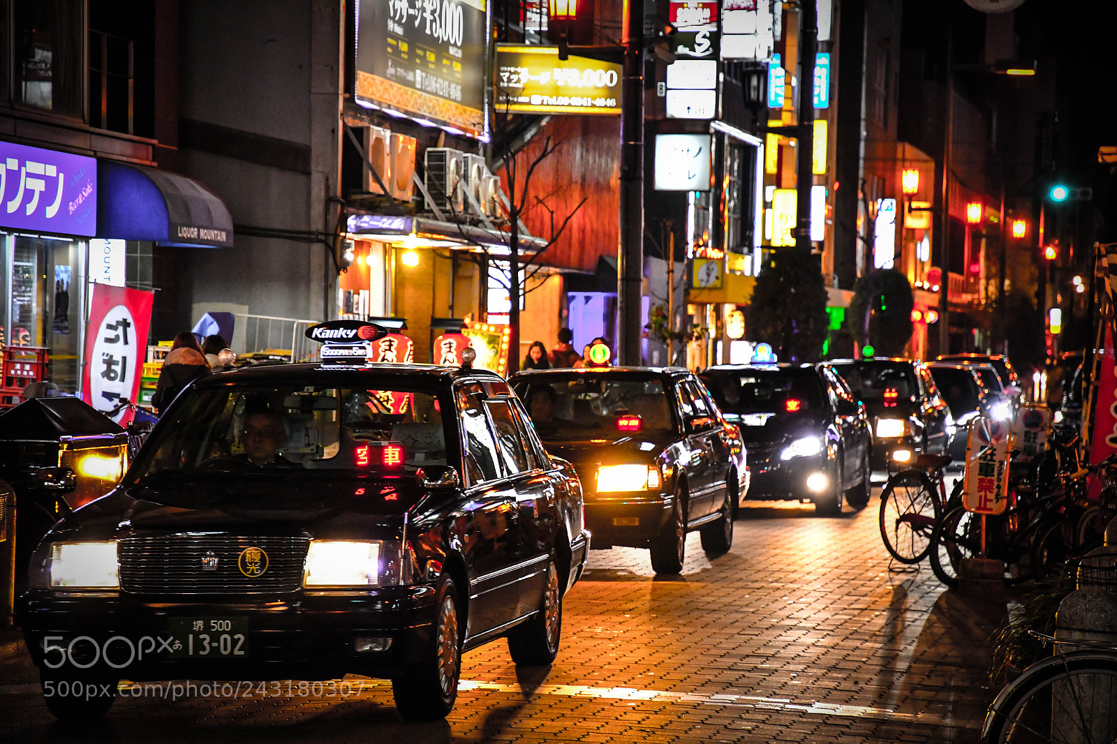 Nikon D500 sample photo. Black taxi photography