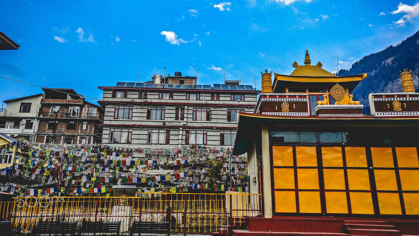 OnePlus A3003 sample photo. Tibetan monastery photography