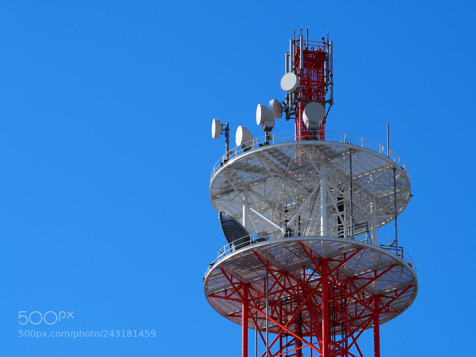 Olympus OM-D E-M10 II sample photo. Cell tower photography