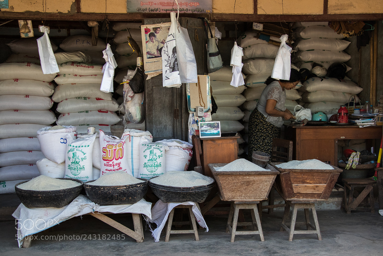 Canon EOS-1D X Mark II sample photo. Rira bien.. photography
