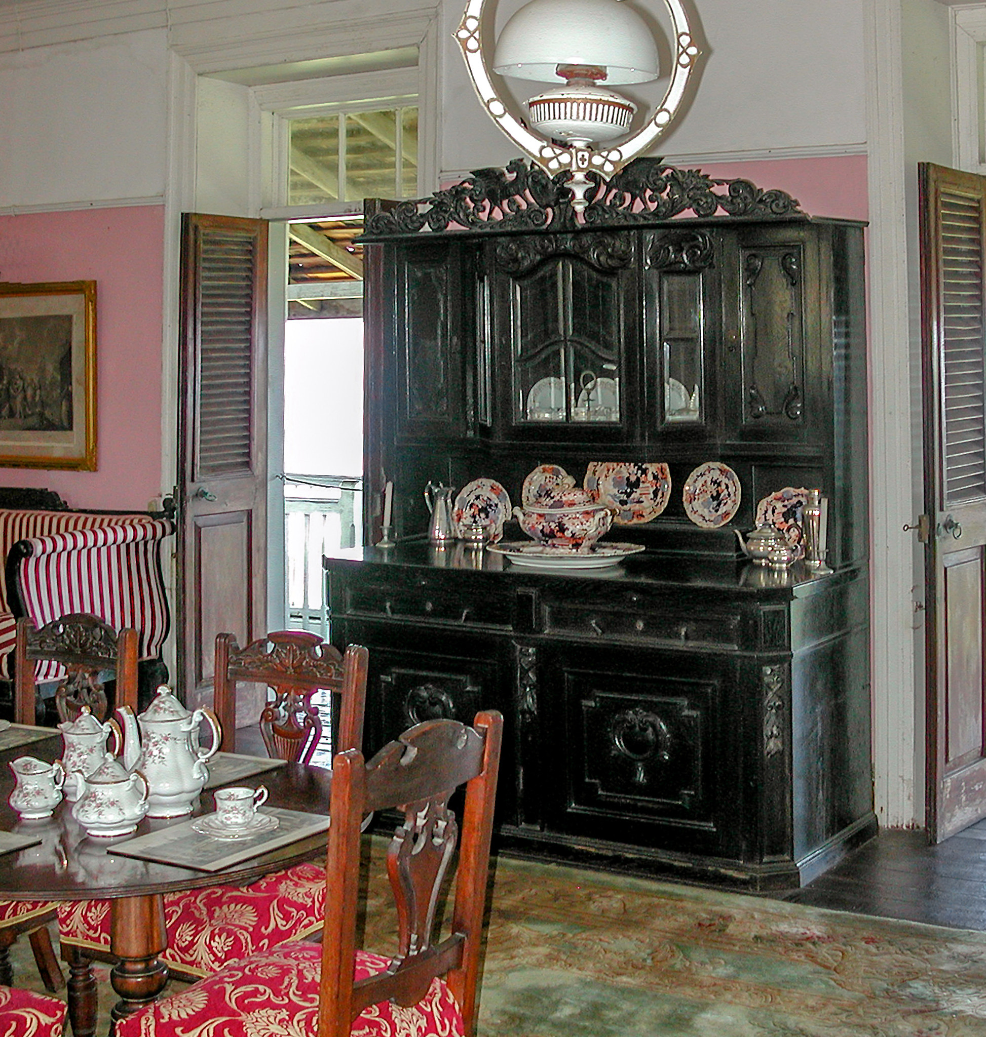 Nikon E990 sample photo. Breakfast area barrett plantation photography