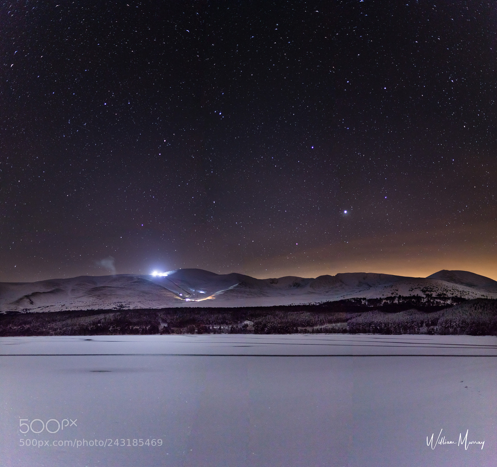Canon EOS 5DS R sample photo. The stars overlooking loch photography