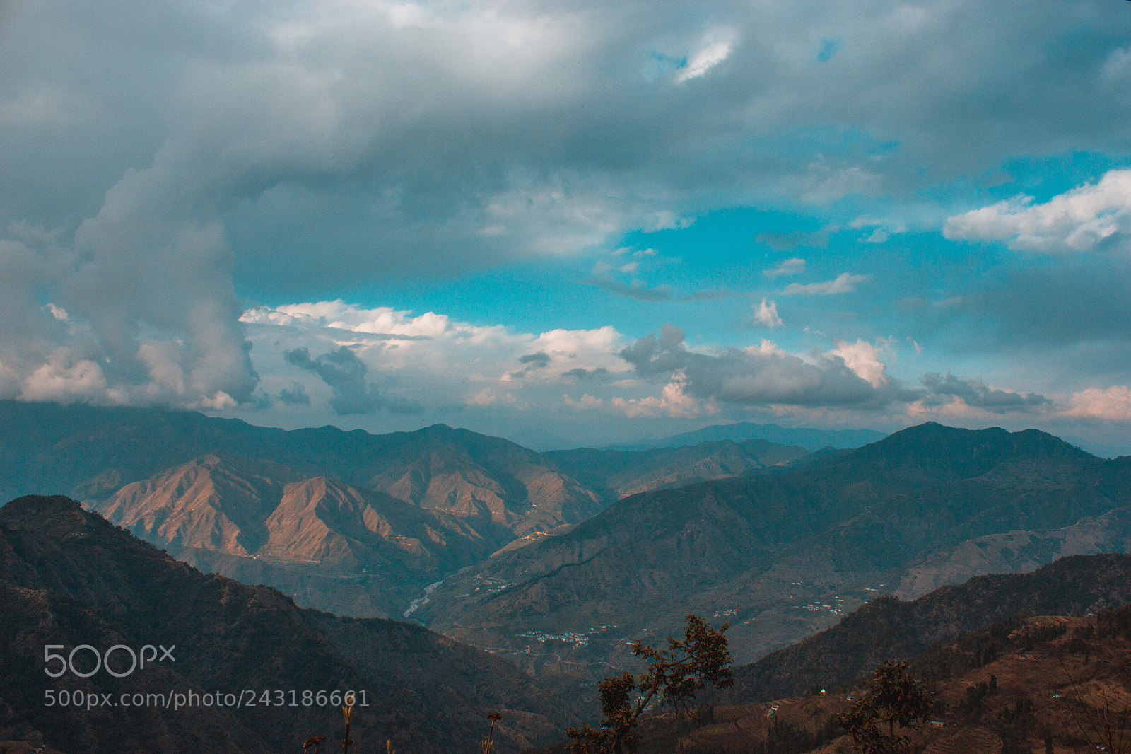 Canon EOS 550D (EOS Rebel T2i / EOS Kiss X4) sample photo. Beautiful mussoorie photography