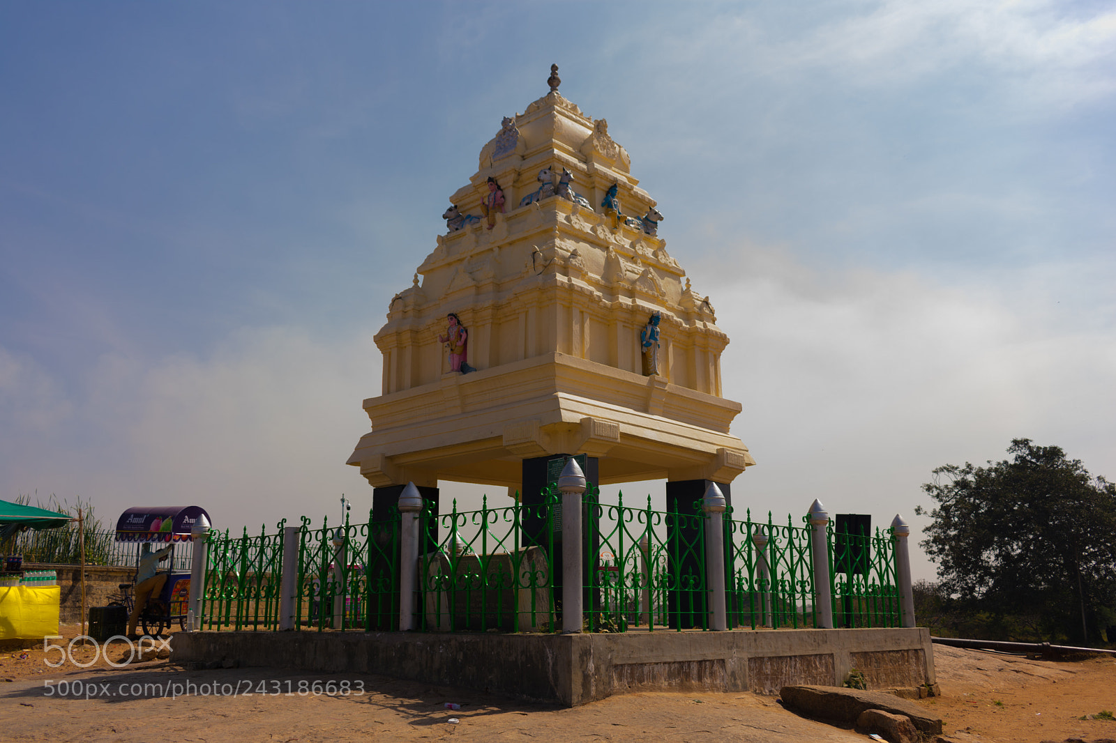 Nikon D3400 sample photo. Kempegowda temple photography