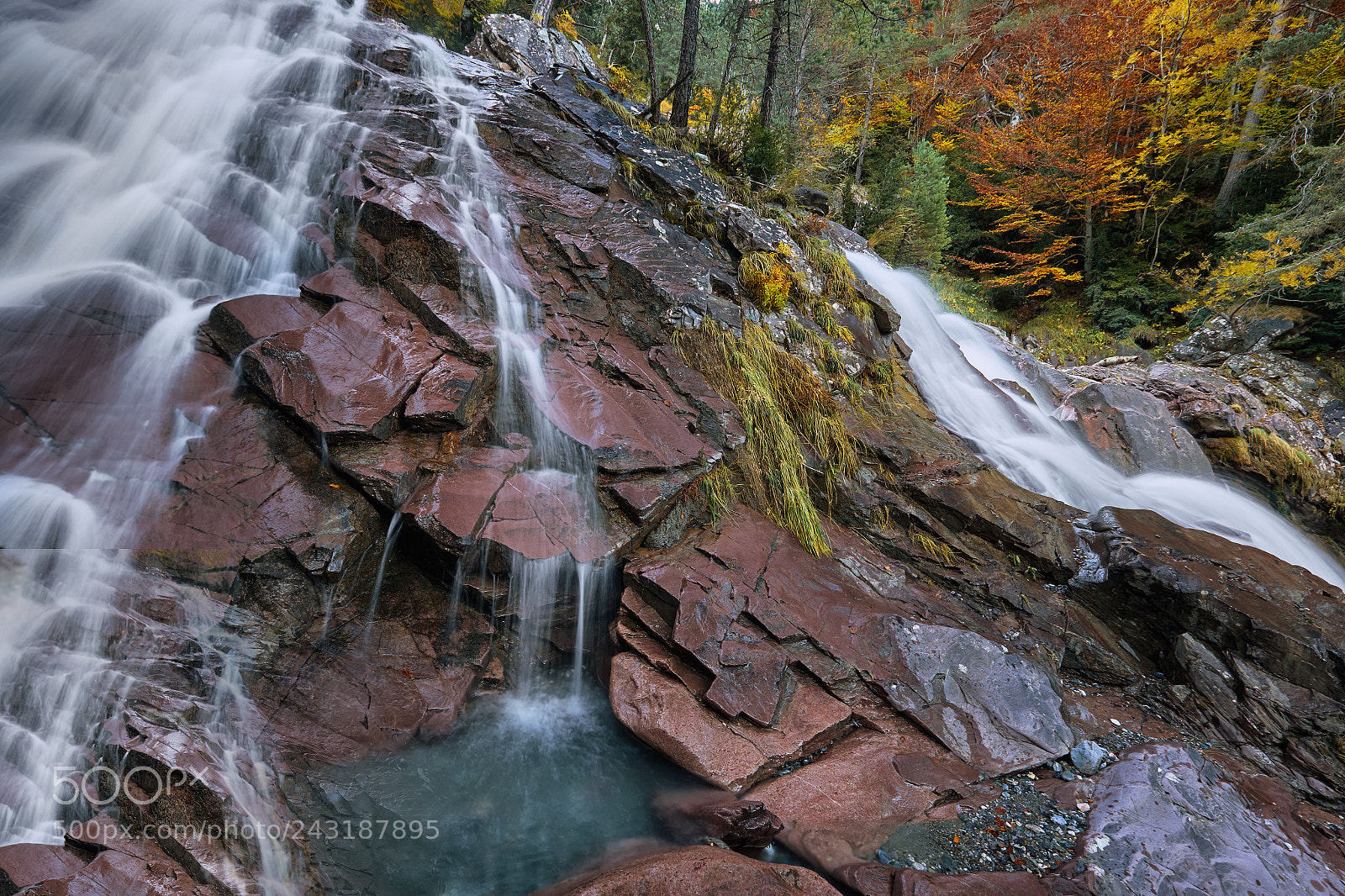 Fujifilm X-T1 sample photo. The red waterfall photography