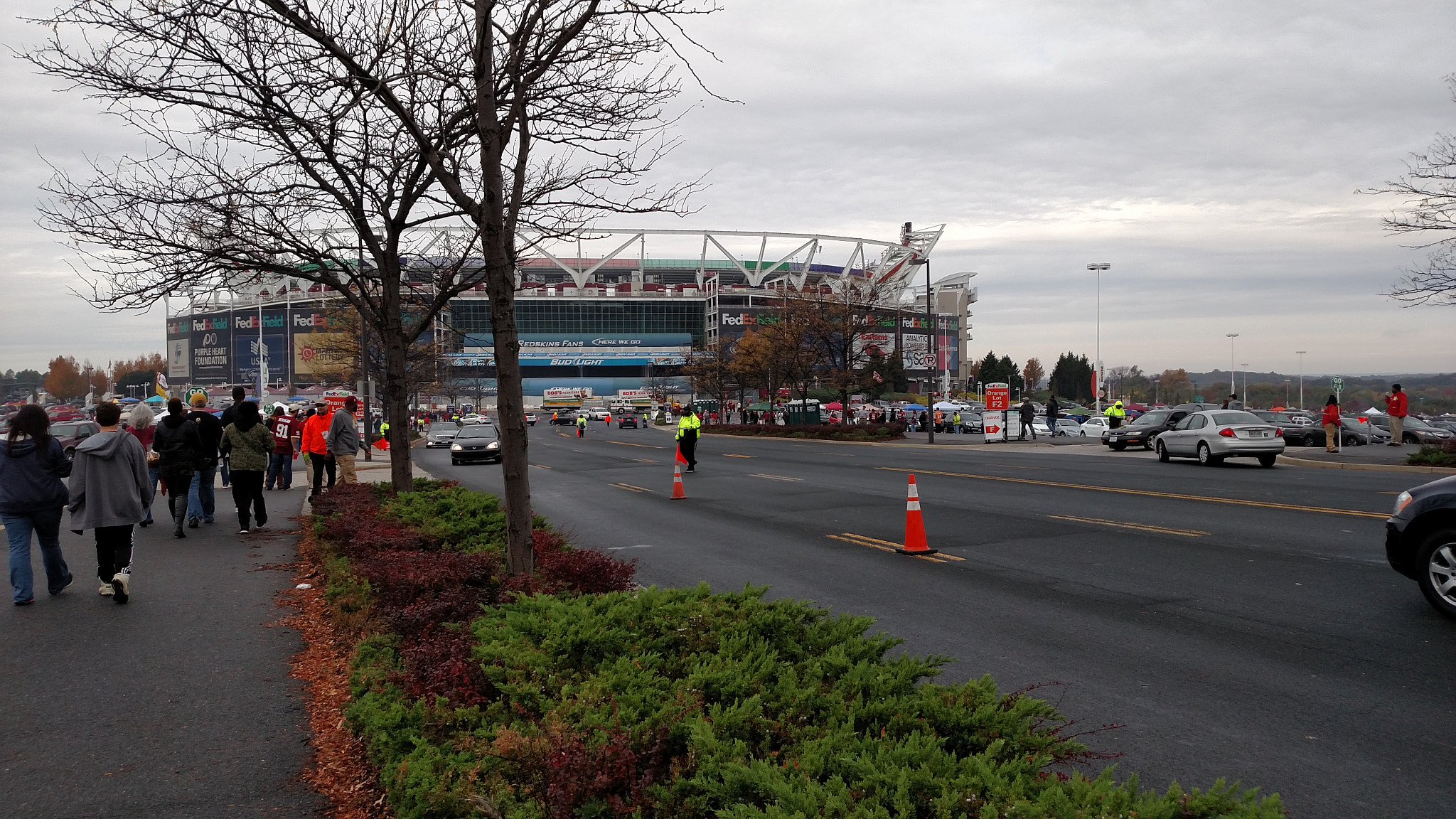 Motorola Droid Turbo sample photo. Fedexfield photography