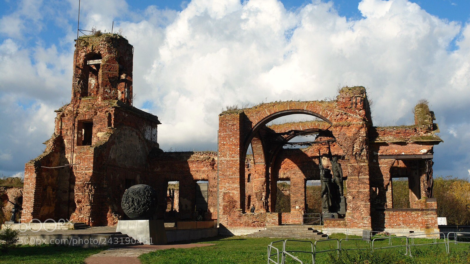 Sony DSC-R1 sample photo. Shlisselburg. the castle nut photography