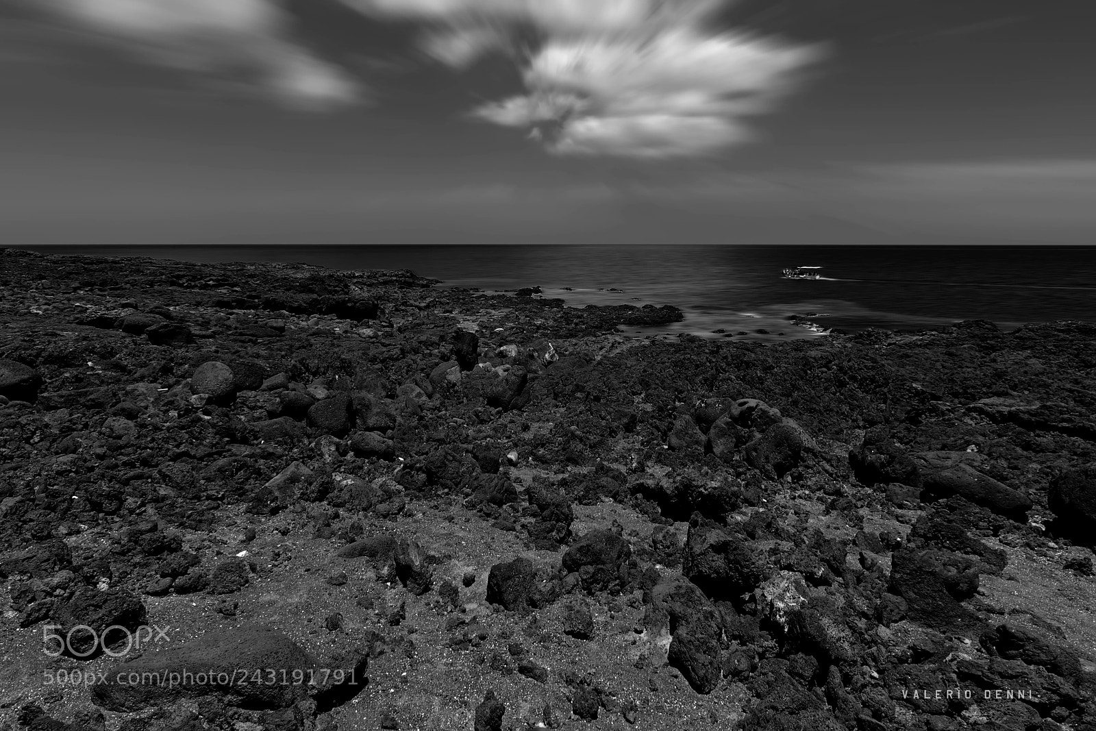 Nikon D3400 sample photo. Linosa's sea photography