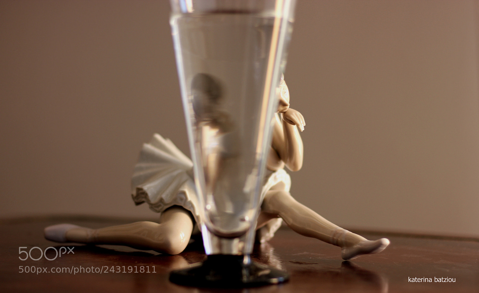 Canon EOS 550D (EOS Rebel T2i / EOS Kiss X4) sample photo. The magician's wife photography