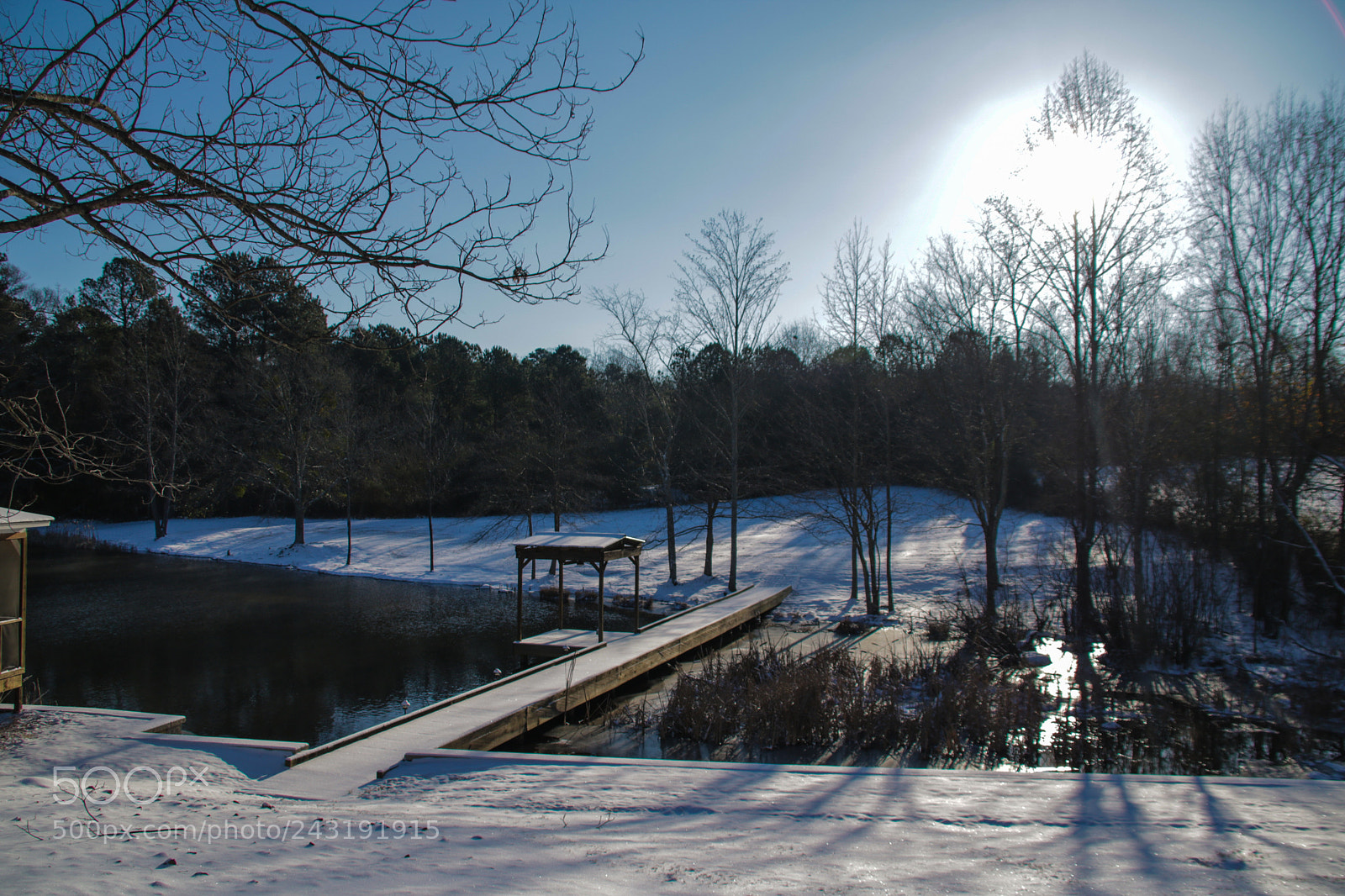 Canon EOS 760D (EOS Rebel T6s / EOS 8000D) sample photo. The sun and snow photography