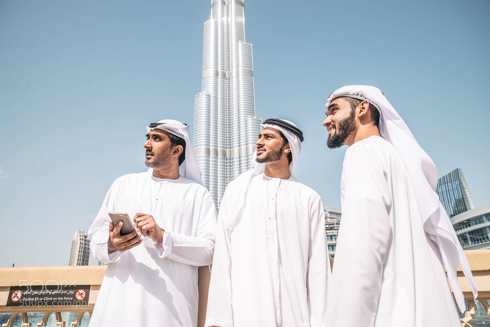 Nikon D610 sample photo. Arabian businessmen meeting outdoors photography