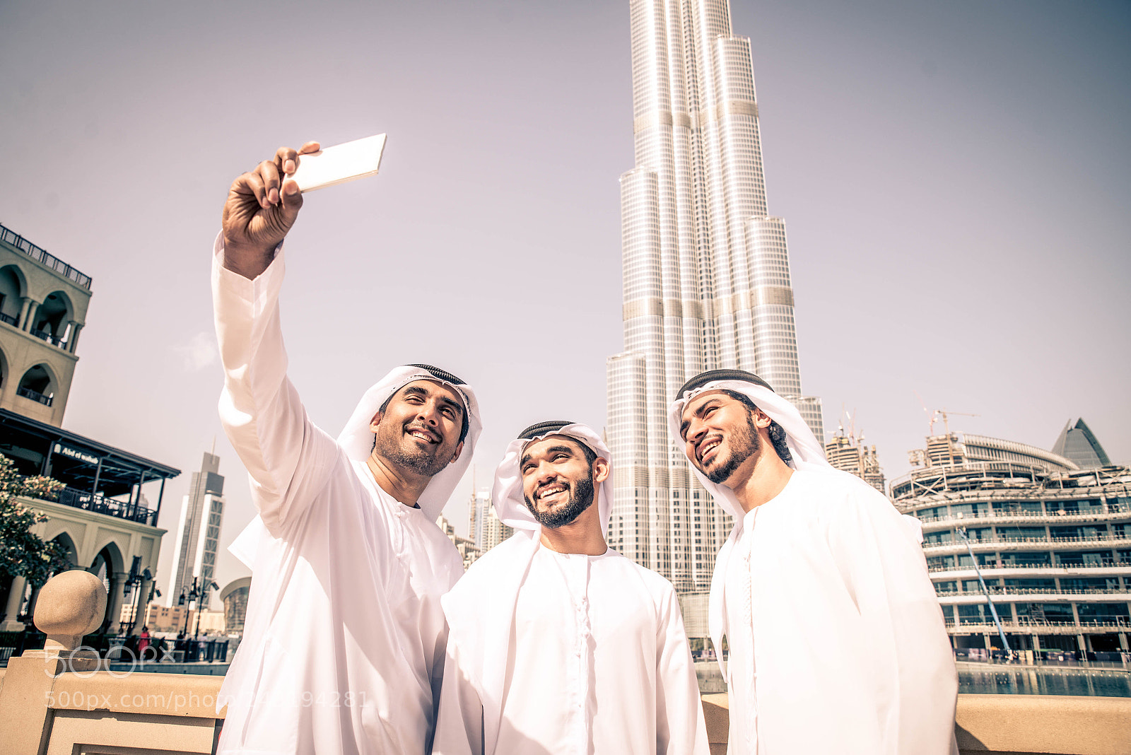 Nikon D610 sample photo. Arabian businessmen meeting outdoors photography