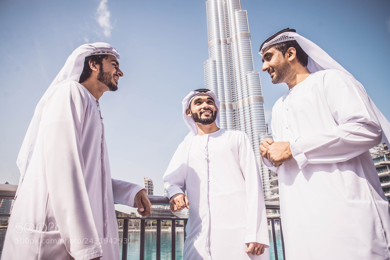 Nikon D610 sample photo. Arabian businessmen meeting outdoors photography