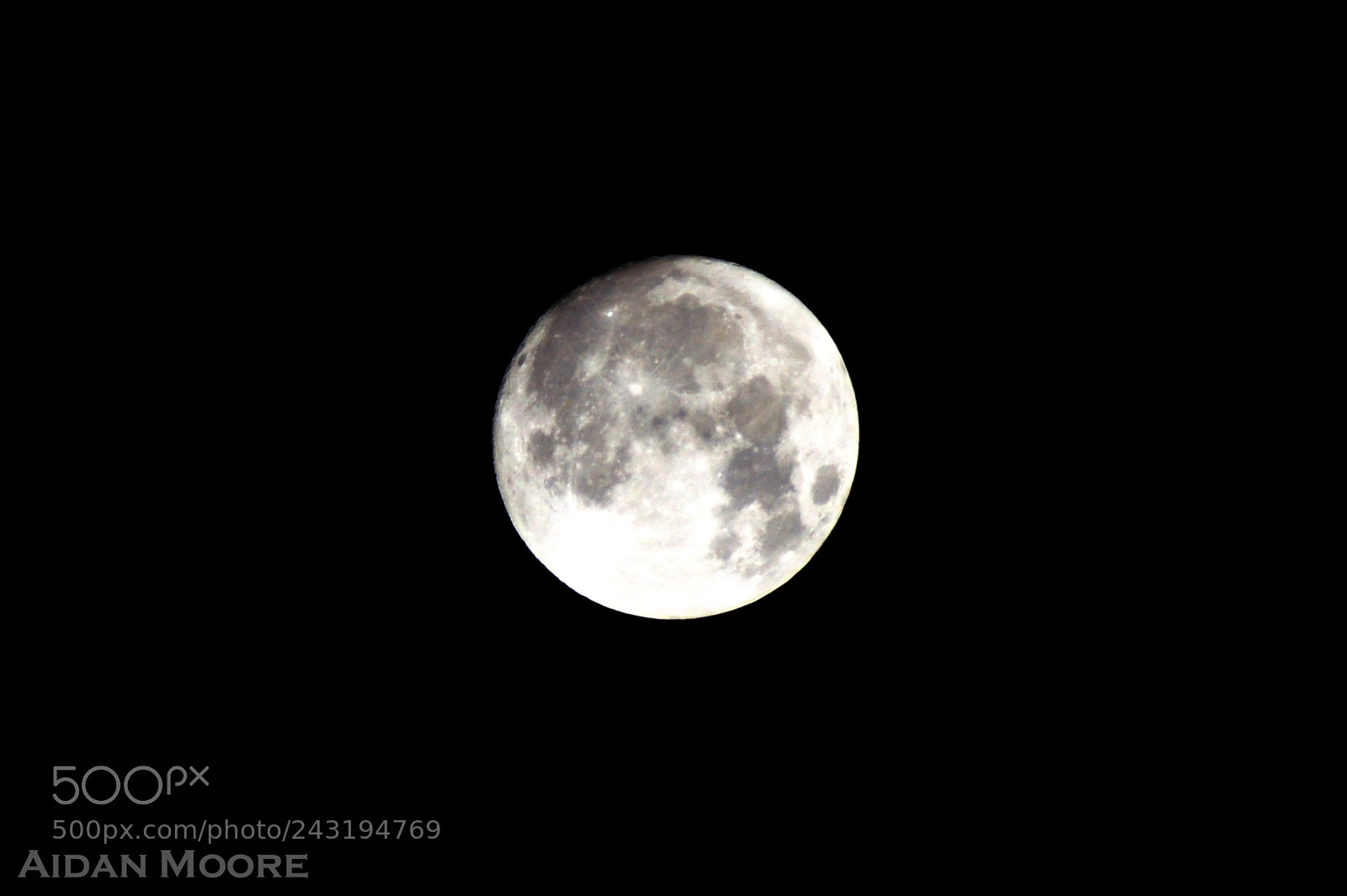 Nikon D3200 sample photo. Moon photography