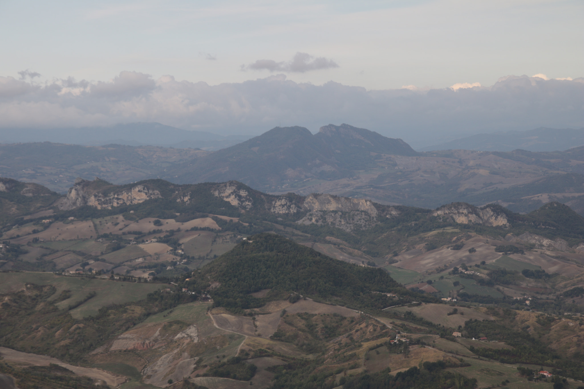 Canon EOS 760D (EOS Rebel T6s / EOS 8000D) + Sigma 18-200mm f/3.5-6.3 DC OS sample photo. Double-peaked mountain in san marino photography