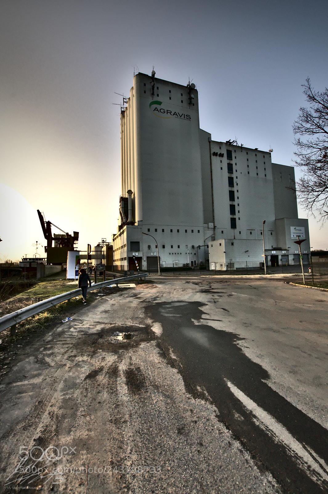 Nikon D90 sample photo. Be aware - shadowman photography