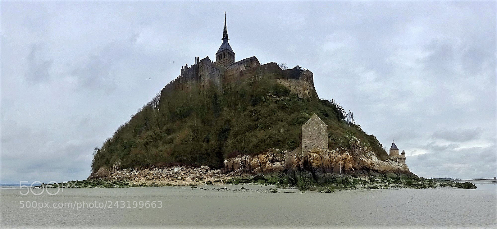 Sony Cyber-shot DSC-HX80 sample photo. "mont saint michel,;" photography