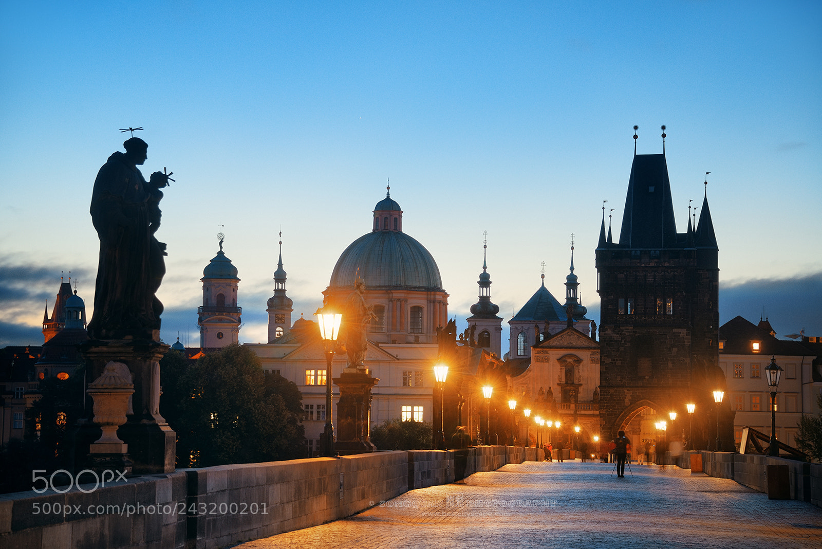 Nikon D800 sample photo. Blue morning, prague, czech photography