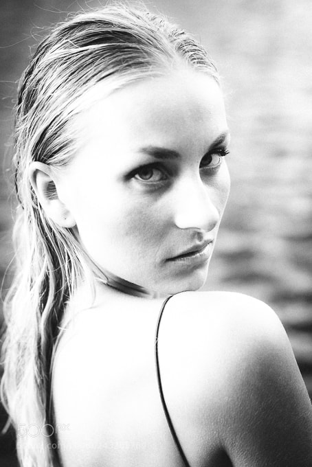 Nikon D600 sample photo. Simple portrait photography