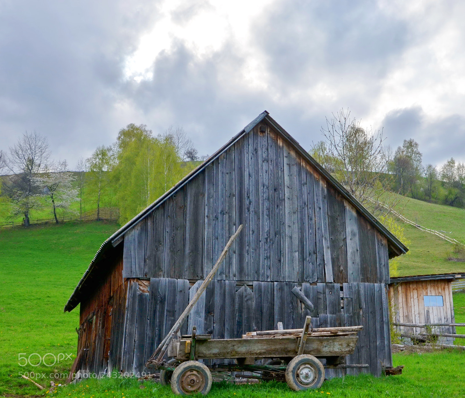 Nikon D5100 sample photo. Cloud photography