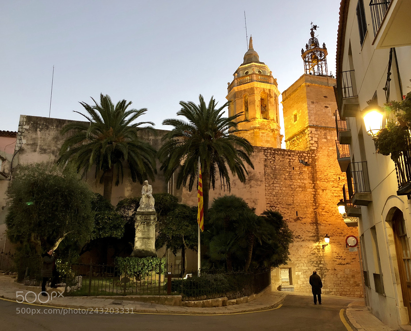 Apple iPhone 8 sample photo. Mediterranean town photography