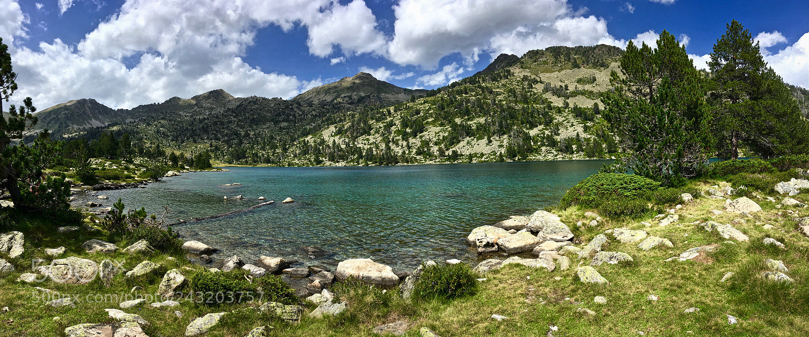 Apple iPhone SE sample photo. Pyrénées photography