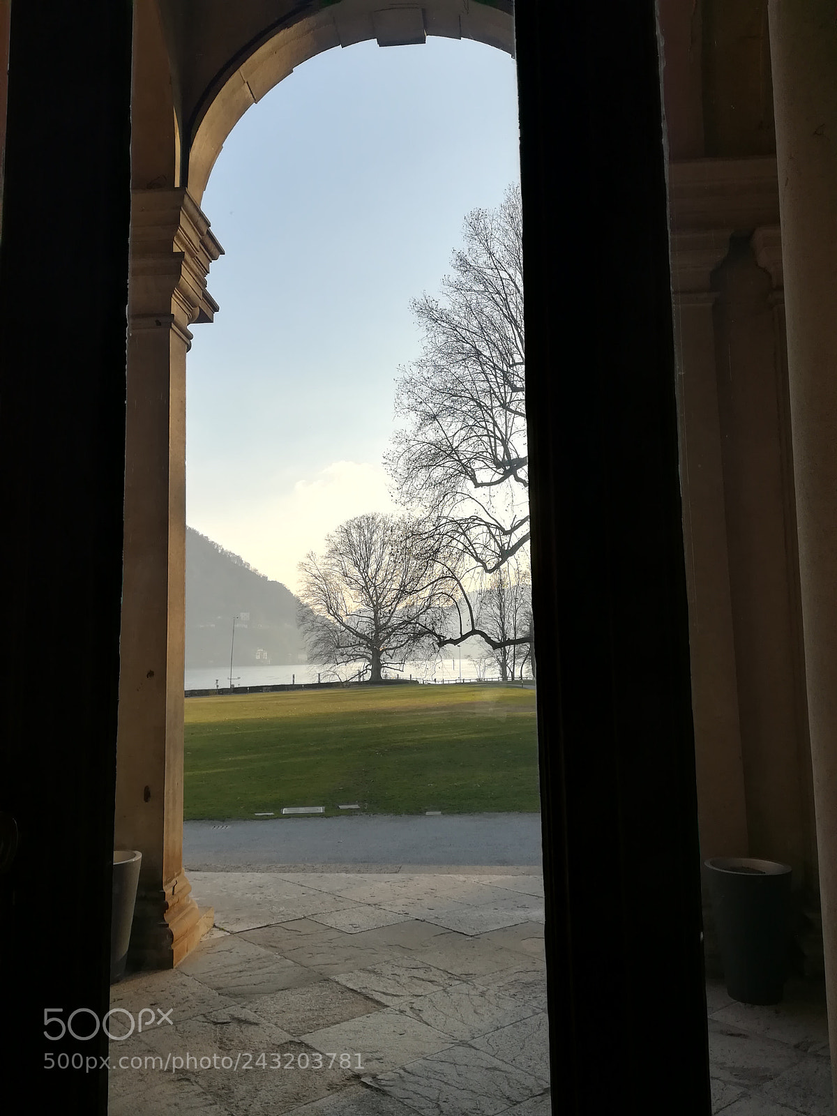 HUAWEI PRA-LX1 sample photo. Walking out to the photography